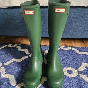 Hunter rain boots